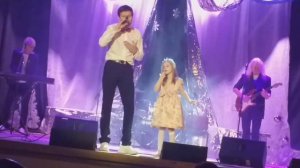 " Как поют дрозды" исполняетАлександр Дроздов экс солист группы " Синия птица"