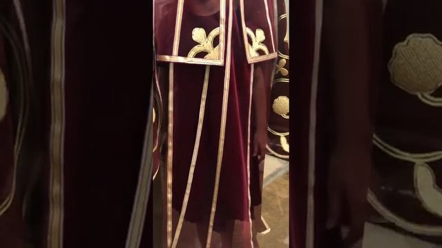 Женский адыгейский костюм