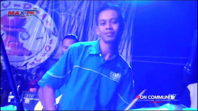 Manhattan PION(Pengilon)- muskurane смотреть онлайн