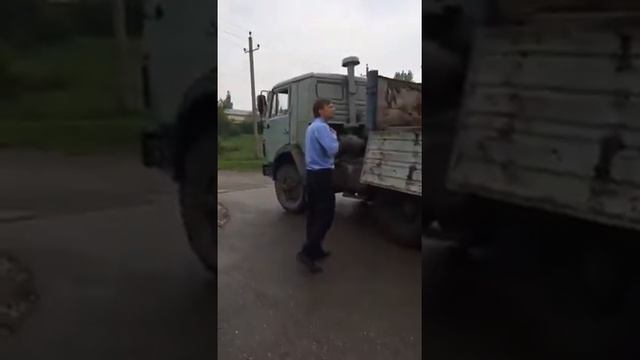 Недовольный человек! смотреть онлайн