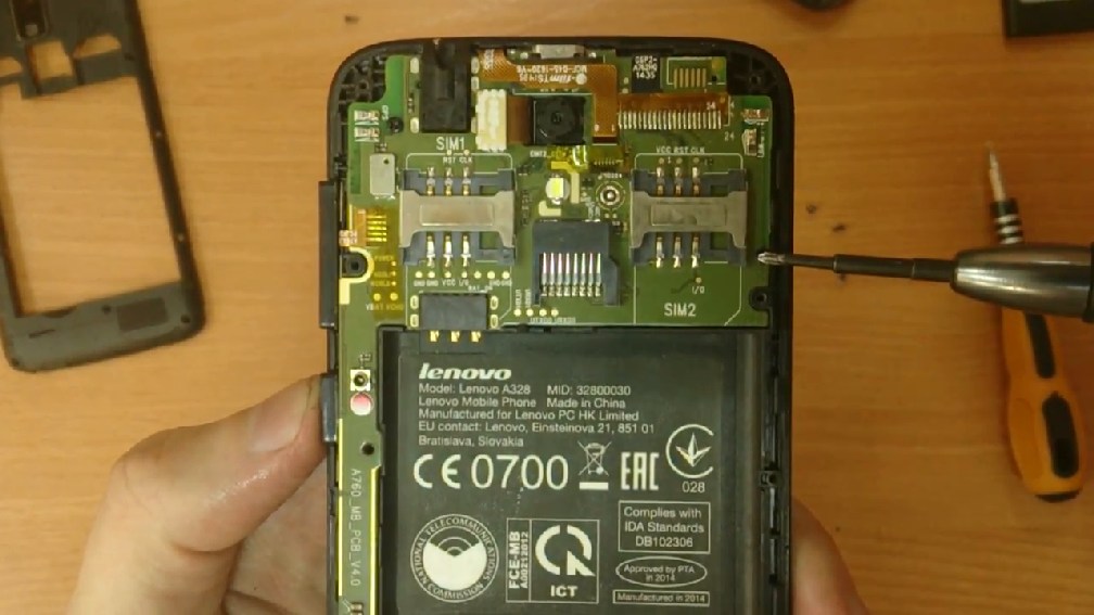 Разборка телефона Lenovo A328