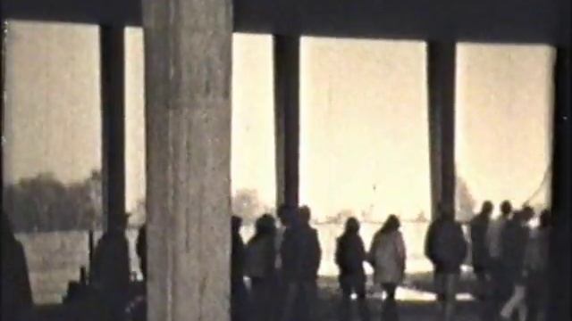 Школьная экскурсия в Заксенхаузен смотреть онлайн