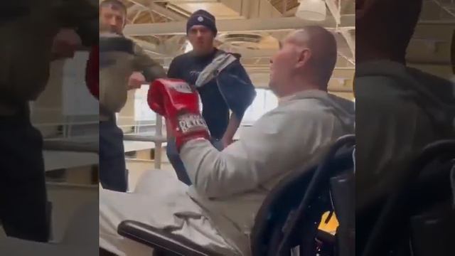 Магомед Абдусаламов на тренировке 💪❤️ смотреть онлайн