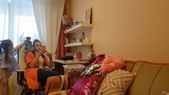 LIFE VLOG: Я с Вами не Поеду... Делаем Покупки на AliExpress за 68 копеек. Лика Размечталась! смотреть онлайн