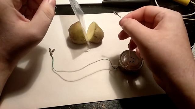 Радиоприемник из картошки! Реально работает! Я не поверил своим ушам! смотреть онлайн