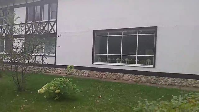 Обзор территории загородного клуба Ильдорф. смотреть онлайн