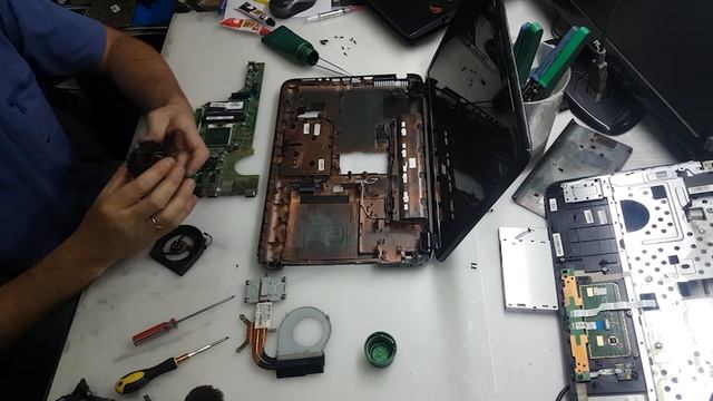 Ремонт корпуса / Ноутбук Hp Pavilion G6 - 2254sr смотреть онлайн