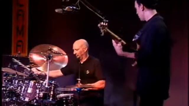 Frank Gambale Concert With Class part 10 live) drums Steve Smith da edge1607 смотреть онлайн