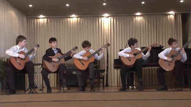 Николай Симанин, ансамбль гитаристов ДМШ им.Алябъева, май 2013 смотреть онлайн