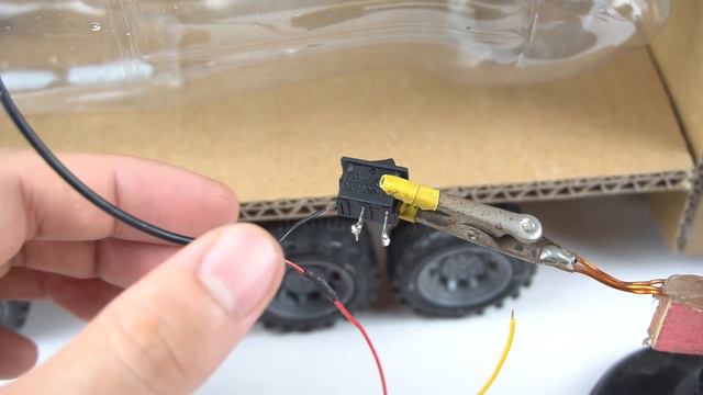How to make Rc Truck from Cardboard - Fire Truck - Fire Car смотреть онлайн
