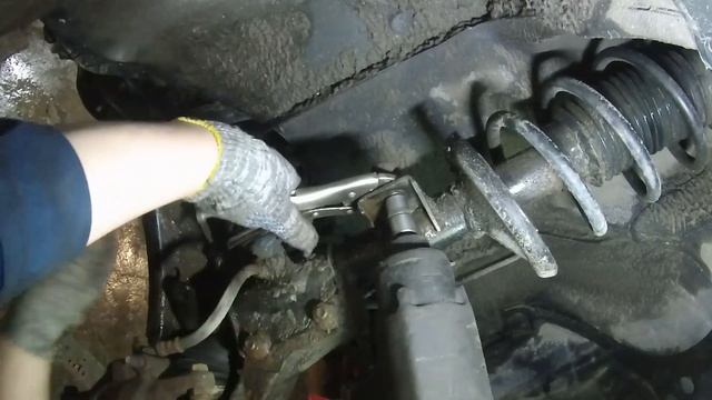 2008 Suzuki Grand vitara 2.0L - стойка стабилизатора передняя смотреть онлайн