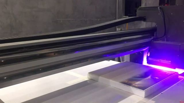 UV принтер UVIP2513. Печать по фасадным панелям | 3t group - печать на любых материалах смотреть онлайн