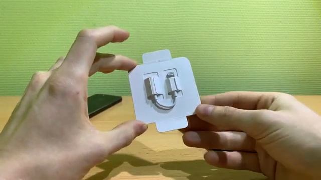Apple lightning to 3.5 mm headphone jack adapter - discussion and full review (A1749) смотреть онлайн