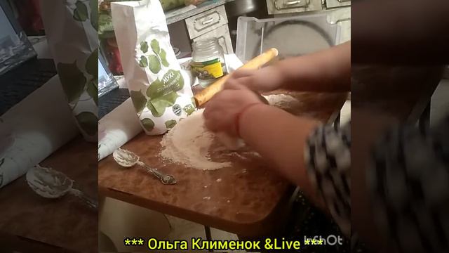 С Крещением Господним Вас дорогие друзья! А я леплю вареники. смотреть онлайн