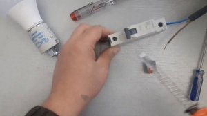 Как  правильно подключить Однофазный АВТОМАТ....