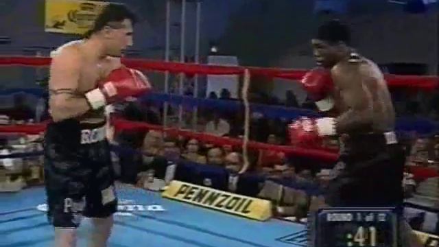Freeman Barr vs Roni Martinez Rounds 1 and 2 смотреть онлайн