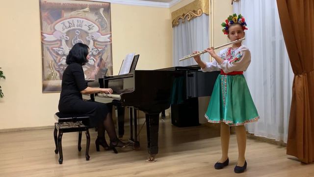 Марія Голуб, 8 років; «Український танець» М.Вербицький смотреть онлайн