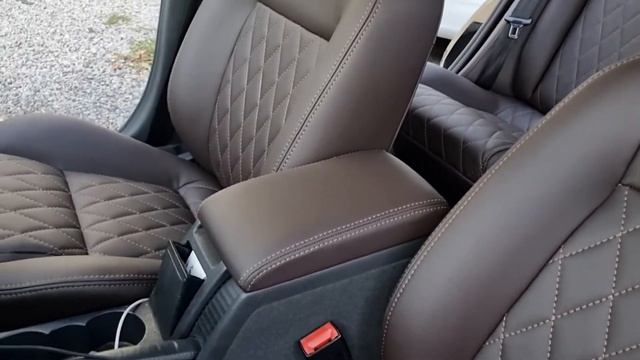 Обшивка салона Skoda Superb