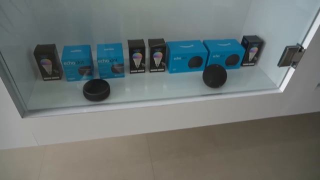 Visitando las tiendas Apple FAKE de Venezuela ? смотреть онлайн