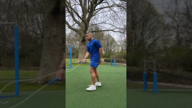 Why Jumping Rope Is More Than A Warming Up Exercise смотреть онлайн