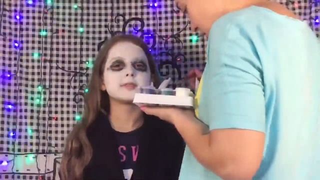 Гримм на Halloween/мастер-класс от мамы смотреть онлайн