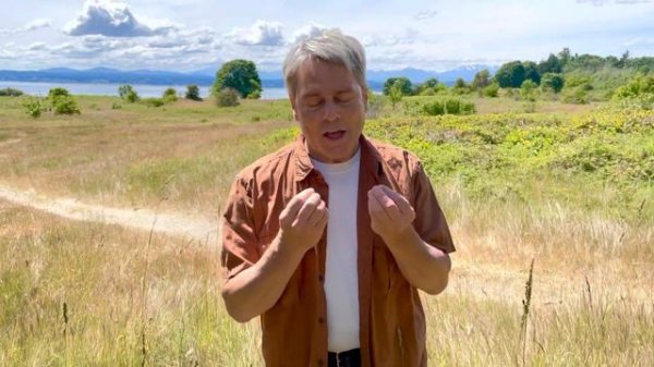 Sonnet’s Garden Sonnet 23