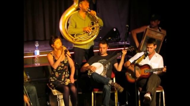 Tuba Skinny at the Breda Jazz Festival 2018 playing at 'de Avenue' смотреть онлайн