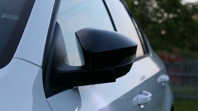 черная накладка на зеркала октавия А7 смотреть онлайн