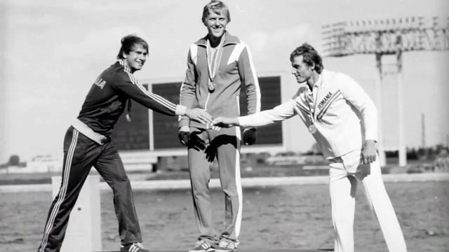 сапожник придумал АДИДАС (ИСТОРИЯ БРЕНДА ADIDAS)