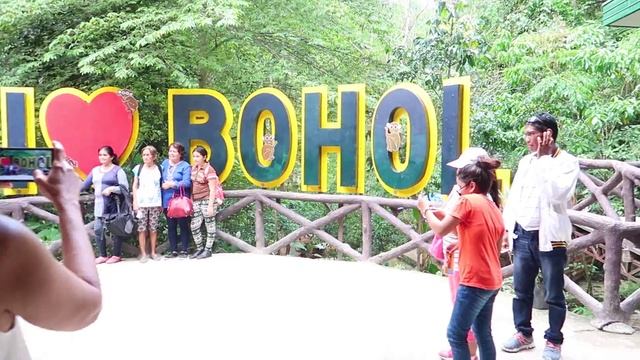 Must do in Bohol (PYTHON'S, TARSIERS, CHOCOLATE HILLS) смотреть онлайн