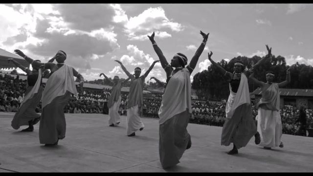 Kabanyana k'abakobwa (+lyrics) - Urukerereza - Rwanda смотреть онлайн