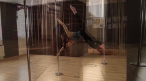 Stretch Street WORKOUT GIRL!