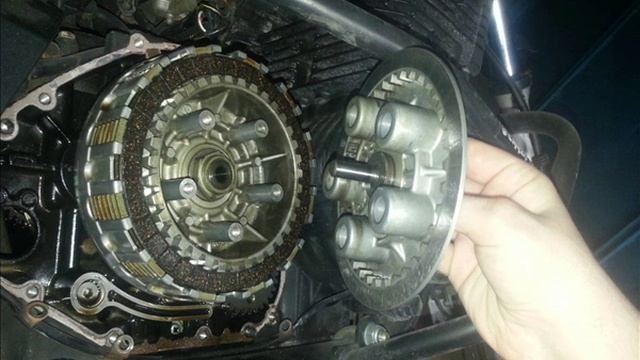 Замена сцепления Kawasaki ZR 7