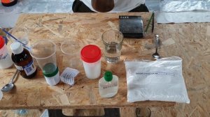 Приготовление реактивов серебрения зеркала телескопа / Preparation chemicals for mirror silvering