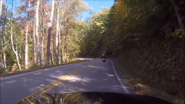 Tail of the Dragon ! BMW Z4 running Deals Gap, NC - US 129 смотреть онлайн