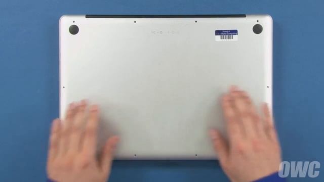 MacBook Pro 15" 2009 Batterij vervangen смотреть онлайн