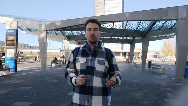 Эйндховен и как заводской город стал IT столицей Нидерландов смотреть онлайн