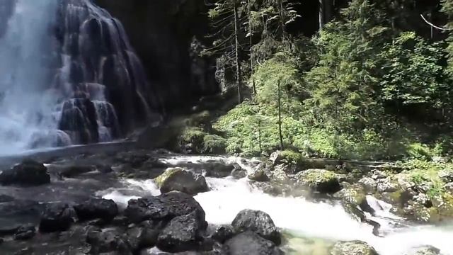 Beuatiful Waterfalls in Golling Austria near Salzburg смотреть онлайн