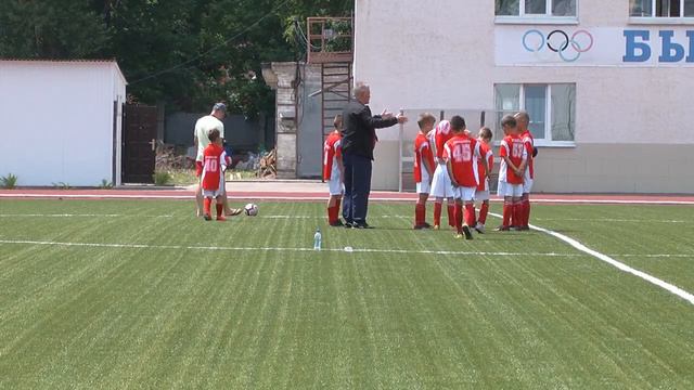 Первенство Самары U-10 «Нефтяник» — «Метеор» 9:1 (19.06.2019) смотреть онлайн