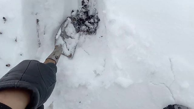 Как задержать снег на поле. смотреть онлайн