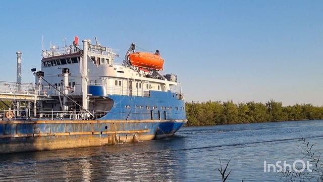 Танкер Волгонефть-134 на Волго-Донском судоходном канале смотреть онлайн