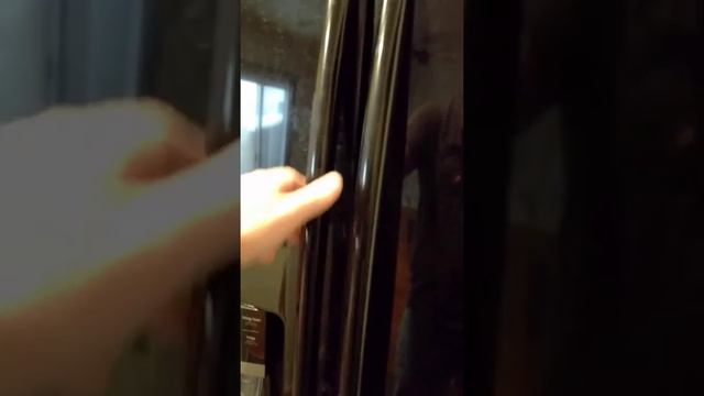 What happens when ice maker tray left outside freezer for a long time смотреть онлайн