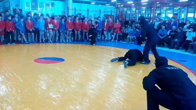 Показательные выступления ОМОН смотреть онлайн