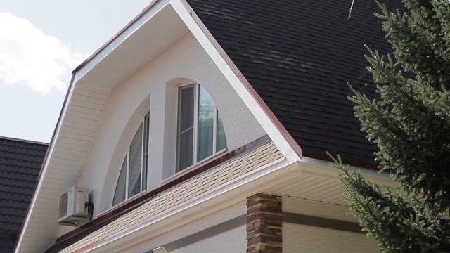 Японские фасадные панели KMEW, обзор объекта компании MIRTA