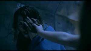 Дед использует свою внучку в корыстных целях. Краткий сюжет фильма «Иные»