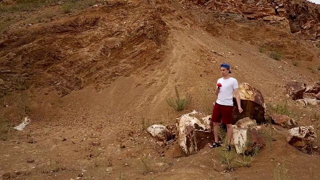 ПОХОД 40 км в одиночку на гору Мулдак-Тау / Hiking 40 miles alone on the mountain Muldak-Tau ENG SU смотреть онлайн