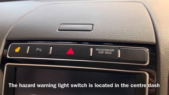 VW Touareg Diesel V6 2016 Hazard Warning Light Switch Location смотреть онлайн