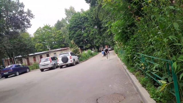 Жизнь после инсульта.Прогулка,как надеваю желетку. смотреть онлайн