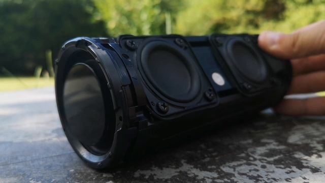JBL FLIP 4 BASS TEST 100 VOL смотреть онлайн