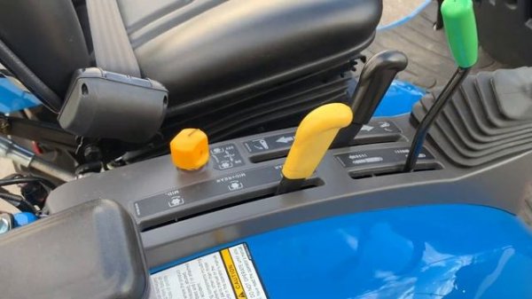 Обзор трактора LS Mtron J27 Gear.mp4